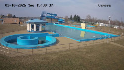 Hlavní bazén, divoká řeka