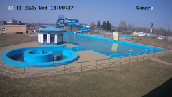 Hlavní bazén, divoká řeka