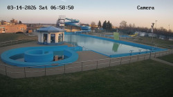 Hlavní bazén, divoká řeka