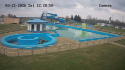 Hlavní bazén, divoká řeka