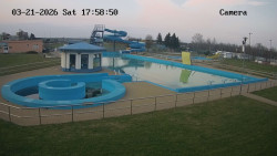 Hlavní bazén, divoká řeka