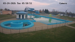 Hlavní bazén, divoká řeka