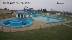 Hlavní bazén, divoká řeka