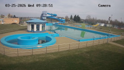 Hlavní bazén, divoká řeka