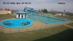 Hlavní bazén, divoká řeka