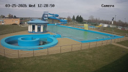 Hlavní bazén, divoká řeka