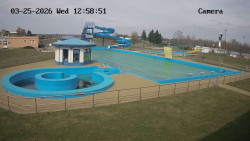 Hlavní bazén, divoká řeka