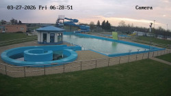 Hlavní bazén, divoká řeka