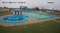 Hlavní bazén, divoká řeka