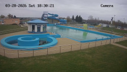 Hlavní bazén, divoká řeka