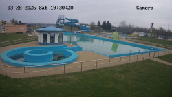 Hlavní bazén, divoká řeka