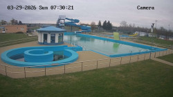 Hlavní bazén, divoká řeka