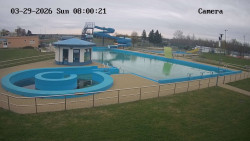 Hlavní bazén, divoká řeka