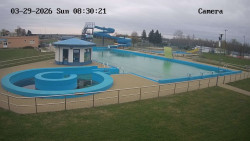 Hlavní bazén, divoká řeka