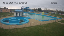 Hlavní bazén, divoká řeka