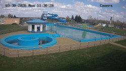 Hlavní bazén, divoká řeka