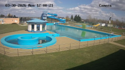 Hlavní bazén, divoká řeka