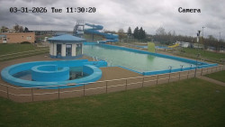 Hlavní bazén, divoká řeka