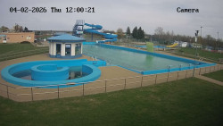 Hlavní bazén, divoká řeka