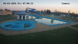 Hlavní bazén, divoká řeka