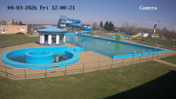 Hlavní bazén, divoká řeka