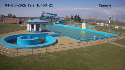 Hlavní bazén, divoká řeka