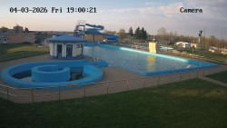 Hlavní bazén, divoká řeka