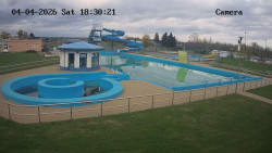 Hlavní bazén, divoká řeka