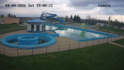 Hlavní bazén, divoká řeka