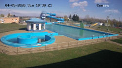 Hlavní bazén, divoká řeka