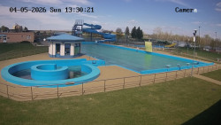 Hlavní bazén, divoká řeka