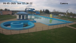 Hlavní bazén, divoká řeka