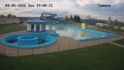 Hlavní bazén, divoká řeka