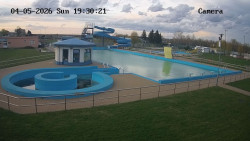 Hlavní bazén, divoká řeka