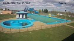 Hlavní bazén, divoká řeka