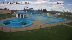 Hlavní bazén, divoká řeka