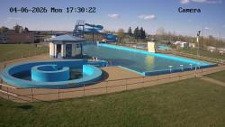 Hlavní bazén, divoká řeka