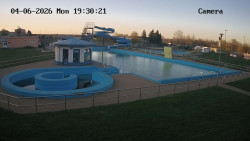 Hlavní bazén, divoká řeka