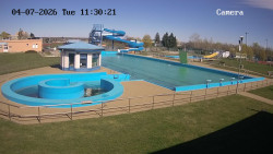 Hlavní bazén, divoká řeka