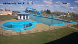 Hlavní bazén, divoká řeka