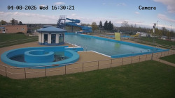 Hlavní bazén, divoká řeka