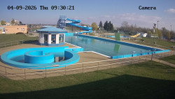 Hlavní bazén, divoká řeka