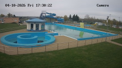 Hlavní bazén, divoká řeka