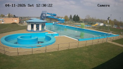 Hlavní bazén, divoká řeka