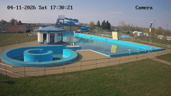 Hlavní bazén, divoká řeka