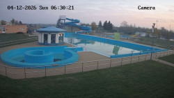 Hlavní bazén, divoká řeka