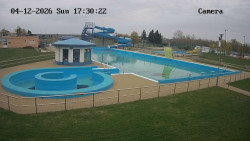 Hlavní bazén, divoká řeka