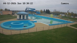 Hlavní bazén, divoká řeka