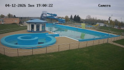 Hlavní bazén, divoká řeka