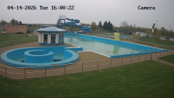 Hlavní bazén, divoká řeka